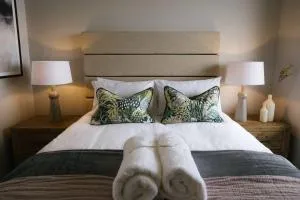 Penthouse 180° Luxury Ocean Suites - #402 - La Lucia