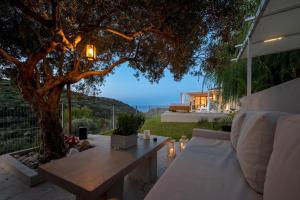 Canyon 1 Elegant villa with private pool