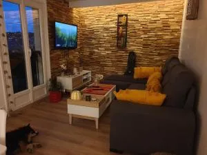 Chambre privée dans Petite maison typique - مونتيفييه