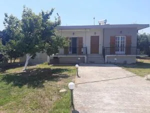 Cozy country house - Ayía Triás