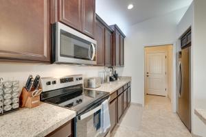 Patio and Grill Family-Friendly Lake Havasu Home