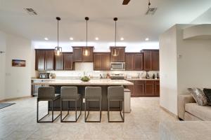 Patio and Grill Family-Friendly Lake Havasu Home