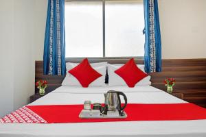 SPOT ON Swarg Executive Paradise Near Fun Time Multiplex