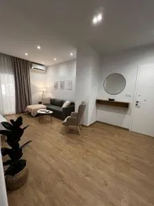 La Maison Luxury - Lamía