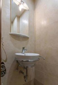 Spacious 3bdr apart wbalcony-5 mins to acropolis