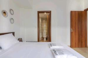 Spacious 3bdr apart wbalcony-5 mins to acropolis