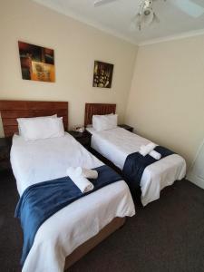 Sabie House -3 bedrooms, OR Tambo, Kempton Park, Johannesburg
