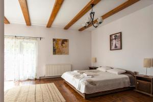 Villa with Garden View room in Pension Andra's House