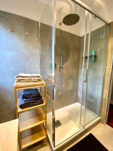 Oliver Apartment