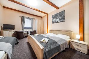 LAGUNA Hotel & Restaurant