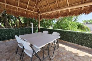 Casa Tropical