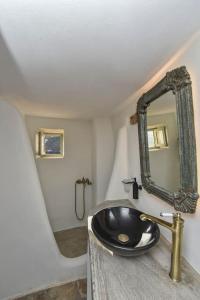 Zannis kelè Zannel seaside serenity