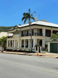 122 on Charlotte - Helenvale