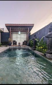 Biệt Thự Có Hồ Bơi Riêng (Villa with Private Pool)