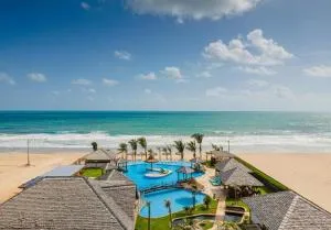 The Coral Resort - Loft na Praia de Flecheiras - 拉戈伊尼亚