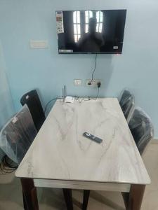 fully furnished 2bhk flat