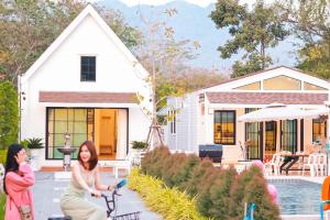 Chamonte Pool Villa Khao Yai