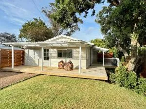 Miami one one - Te Whau Bay