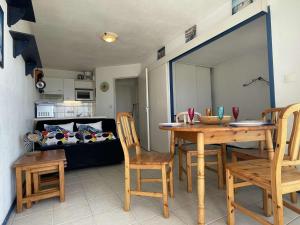 Appartements Appartement Chatelaillon-Plage, 1 piece, 4 personnes - FR-1-246-696 : photos des chambres