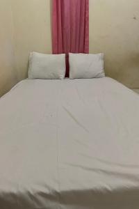 OYO Life 93259 Kos Kurnia