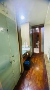 10 Semantan Residences