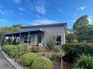 Self Contained Villa - 乔治镇