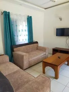 THE ROYAL STAYS - Galu