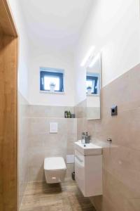 Tóparti Villa, Jakuzzi,Luxus élmény a Szigetközben