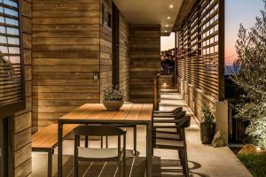 Stone & Wood I Private Properties