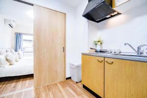 Shinjuku Ryokan Retreat丶Local Tokyo Experience & Short Trips Hub丶walk to Shinjuku station Y05C