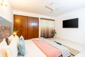 Homlee-Excellency Large 4BHK-South Delhi- NFC