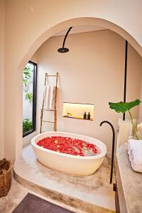MASARA Villa - 5Min to Canggu - 2Min to Shops & Restaurants