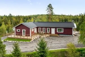 Uusi huvila Lahdessa - Vesivehmaa