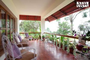 StayVista at Mercara Hill with Indoor-Outdoor Games