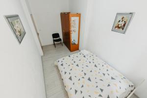 Apartament Piata Amzei 1 (17 B)