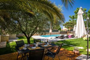 Villa Pietra for 6 people near Fažana with sea view - children playground & pet friendly 