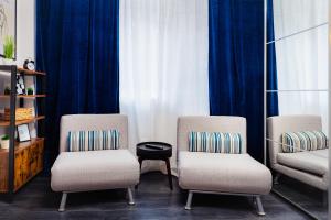 Central Modern Apartment - Victory Square near Government Building