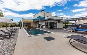 Villa Zara near Poreč for 8 persons with private pool - Radossi