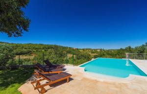 Villa Zvonar near Motovun with large pool and whirlpool