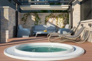 Villa Vlastelini II near Labin - Rabac with sea view, beachfront and wellness 