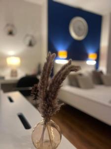 Modern studio in Barbican EC1 - blue - F4