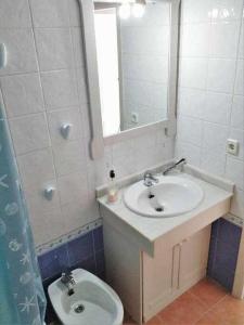 Apartamento cercano a playas y campo de golf