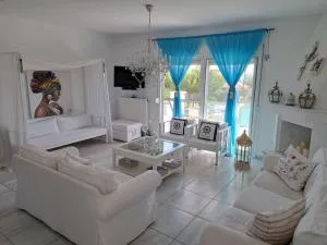 OASIS VILLA - Limín Litochórou