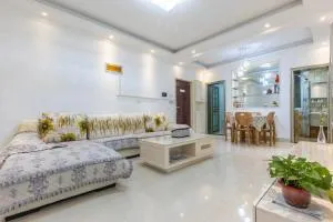 Family stay Apartement Livable East City - Huainan