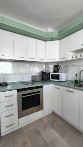 5munutes from the airport & 15 from the City center