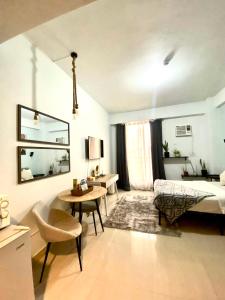 Nature Inspired Cozy Studio Rooms Mandaluyong Near Edsa Shaw Shangri-La Megamall at F Residences