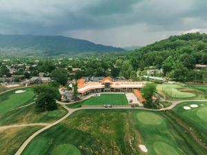 Waynesville Inn and Golf Club, Tapestry Collection by Hilton