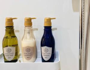 东京上野超豪华4人间 东京超级中心设计师房间Ybod 上野公园3分钟 车站1分钟 超级繁华 免费wifi 戴森吹风