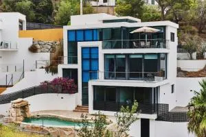 VILLA MODERNA WELCS EMP-097- con piscina - Colera