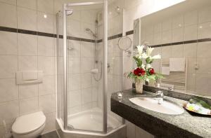 Comfort Double Room room in Hotel Weinstube Ochsen